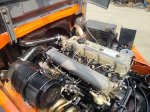 Mini Montacargas Diésel con Motor ISUZU/Kubota/CUMMINS, Capacidad de 2 Toneladas, Altura de Elevación de 2500 mm, Certificación EU 5, EPA y CE - Product Image 5
