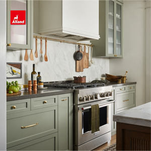 Meuble de cuisine Alland Luxury Farmhouse E0 en <span class=keywords><strong>bois</strong></span> écologique avec robinet <span class=keywords><strong>doré</strong></span>, porte-outils et îlot à panneaux cannelés - Product Image 1
