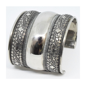25 December Christmas Hammered Tribal Brass Cuff blood circulation <b>copper</b> Women Brass Jewelry Women and Men Night Dresses - Product Image 2