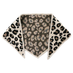 وشاح مثلث أنيق من مزيج الصوف والبوليستر بنقشة الفهد، إكسسوار راقي لا غنى عنه في الخريف والشتاء، شال أنيق للنساء - Product Image 1