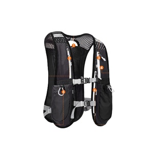 Échantillon Gratuit : Sac à Dos de Course Léger, Sac d'Hydratation, Gilet de Course Fonctionnel 5L - Product Image 5