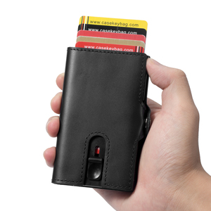 Tarjetero Delgado de Cuero Genuino Minimalista con Bloqueo RFID Casekey, Automático, para Hombre - Logotipo Grabado con Láser - Product Image 2