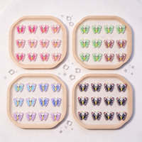 Breloques pour ongles en résine 3D en forme de papillon de dessin animé, ornements pour ongles en forme de papillon colorés et scintillants, mini décorations pour ongles Kawaii pour manucure DIY