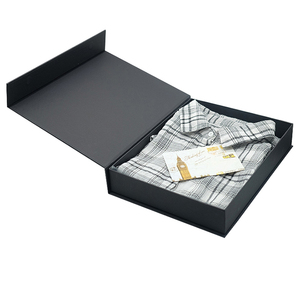 Boîte d'emballage en carton de luxe avec logo personnalisé Boîte cadeau magnétique grand couvercle à rabat pour vêtements - Product Image 1