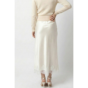 Falda midi de satén con ribete de encaje - Product Image 1