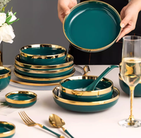 Juego de Vajilla Europeo Ecológico Personalizado Color Esmeralda para Restaurante y Hotel, 5 Piezas, Platos de Porcelana Esmaltada con Borde Dorado, Aptos para Microondas
