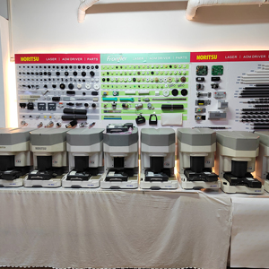 Hoàn toàn tân trang lại kỹ thuật số noritsu HS-1800 phim Scanner với 135 120 tàu sân bay và EZ điều khiển - Product Image 5