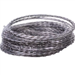 Alambre de púas en espiral tipo concertina de hierro duradero marca SQ, galvanizado en caliente, con clips, para seguridad, alambre de púas en forma de línea - Product Image 5