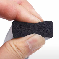 Bande d'étanchéité en caoutchouc éponge en mousse de silicone Epdm de forme personnalisée Profil pour équipement et joints en mousse de silicone Epdm carrés automatiques