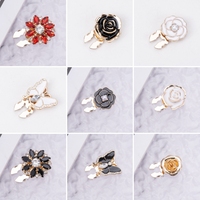 Boutons de manchette de luxe en alliage de zinc, design personnalisé, avec clip fantaisie et placage, pour femmes et hommes