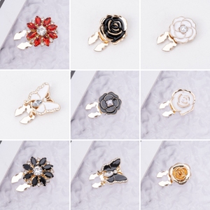 Custom Design di lusso in lega di zinco con gambo con motivo gemello a forma di Clip sulla camicia copri bottone con placcatura per le donne e gli uomini - Product Image 2