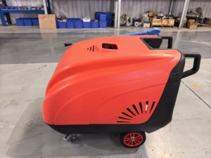 Nouvelle machine de nettoyage à haute pression à eau chaude industrielle 3600 PSI, 9,7 kW, 15 L/min - Product Image 1