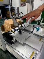 Robot de distribution de colle à 6 axes, machine de distribution automatique de colle de précision pour collage 3D, scellement et encapsulage