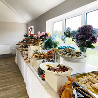 Boîte de présentation en acrylique blanc avec base creuse, pour gâteaux, desserts et buffets