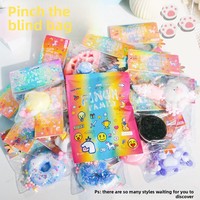 Boîte mystère anti-stress souple, modèles de fruits réalistes en caoutchouc style alimentaire, fabriqués en Chine, 14 ans, unisexe, vente en gros
