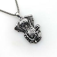 Collier avec pendentif pour moteur de moto en acier inoxydable pour hommes, bijou vintage gothique de style motard pour les fêtes à bascule punk