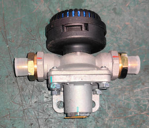 วาล์วเบรกอากาศรถบรรทุกยุโรป, วาล์วปล่อยเร็ว rvi - Product Image 5