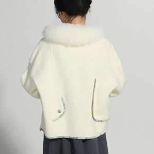 Cappotti in lana firmati lusso da donna cappotto in lana Double-Faced fatto a mano con vero collo in pelliccia di volpe Logo personalizzato autunno inverno <span class=keywords><strong>Trench</strong></span> <span class=keywords><strong>corto</strong></span> - Product Image 4