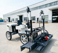 Machine de nivellement au laser de précision avec réservoir de carburant de 20 L et pneus larges en option pour sols souple