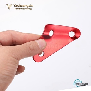 Hebilla Triangular Metálica para Cuerda de Viento, 4 Piezas, Ajustador de Cuerda para Tienda de Campaña, Rojo Dorado, para Camping y Toldos - Product Image 3