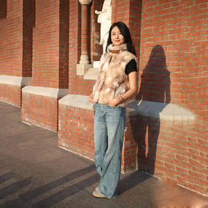 Gilet en fourrure de lapin tissée pour <span class=keywords><strong>femme</strong></span>, style peau d'agneau roulée, sans manches - Product Image 4
