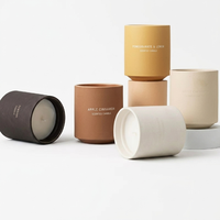 Vente en gros de pots à bougies en céramique émaillée mate, avec logo personnalisé en relief, récipients vides pour la fabrication de bougies à la cire de soja, décoration aromathérapeutique pour la maison