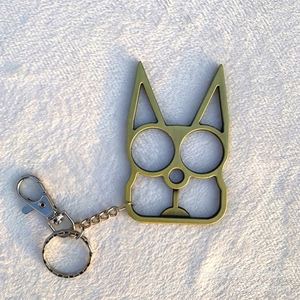 Portable Cute Cat Metal Keyring with Finger Buckle <b>Safety</b> Tool <b>Keychain</b> 2-in-1 Tool - Product Image 3
