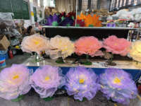 Décoration de mariage : Fleur géante à ouverture et fermeture automatiques, grandes fleurs mobiles, lumières de décoration de mariage