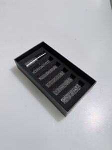 Caja de Regalo de Lujo con 6 Compartimentos para Muestras de Perfume, Estilo Cajón - Set de Almacenamiento para Botellas de Spray Vacías con Inserciones de Espuma - Product Image 2