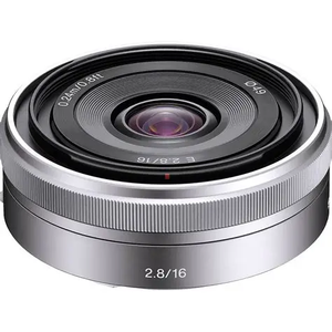 Objectif d'appareil photo plein format E-mount 16 mm F2.8 (SEL16F28 Argent) Fabriqué en Chine Grande ouverture deux fois plus lumineuse que F/4 Offrant une plus grande luminosité - Product Image 1