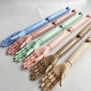 Maniquí de Madera Articulado Ajustable en Color Personalizado, Brazo de Madera Flexible para Maniquí Masculino y Femenino en Venta - Product Image 2