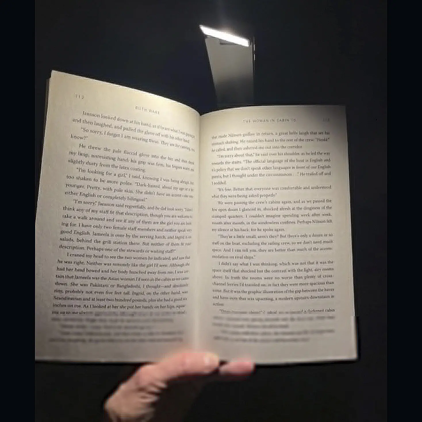 Lampu buku LED Amber dapat dilipat, lampu klip peredupan pada lampu untuk membaca di tempat tidur