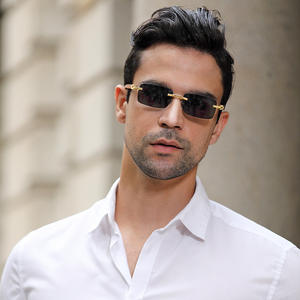 Lunettes de soleil sans monture pour homme LHJ8101016, verres PC noirs, protection UV400, légères, style Instagram, origine Taizhou, emballage en boîte - Product Image 1