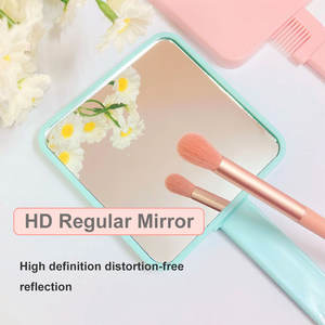 ฉลากส่วนตัวโลโก้ที่กําหนดเองด้านเดียวพลาสติกขนาดเล็กมือถือสแควร์หัวใจ OEM เครื่องสําอางแต่งหน้าหวีกระจกมือสําหรับผู้หญิง - Product Image 3