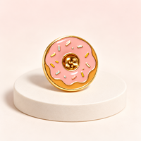 Hersteller OEM Großhandel Moderne Rosa Donut-Geschenkbox Anpassbare Metall-Emaille-Box mit Mengenrabatt