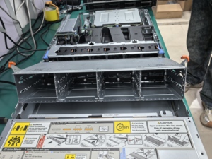 เซิร์ฟเวอร์แร็ค 2U รุ่น PowerEdge R760XD2 สำหรับแชร์ไฟล์ระยะไกลผ่าน AI GPU Host และฐานข้อมูล - Product Image 3