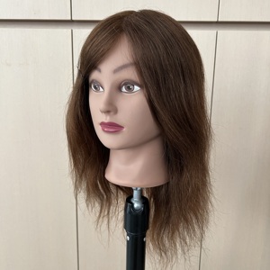 Tête de mannequin en <span class=keywords><strong>cheveux</strong></span> humains naturels Remy pour la formation en coiffure, la coupe de <span class=keywords><strong>cheveux</strong></span>, le tressage, la pratique en salon, tête réglable, style Yaki - Product Image 6