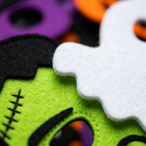 Masques en feutre écologiques, durables et amusants pour enfants, avec logo personnalisé, pour les fêtes d'Halloween - Product Image 4