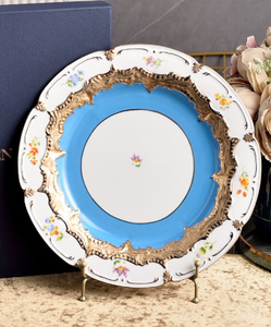 Nordic Style Solid-color Porcelain Round Plate with Plant Pattern and Stand-handpainted Suitable for Restaurant <b>Table</b> Setting - Product Image 5