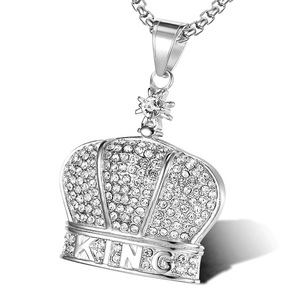 Collier pendentif Couronne royale en acier inoxydable avec sertissage pavé, Or et Argent, Bijoux de fête pour homme - Product Image 5