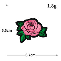 Lot de 24 écussons brodés roses à thermocoller, motifs floraux pour vestes, jeans, sacs à main, costumes et décoration de cadeaux
