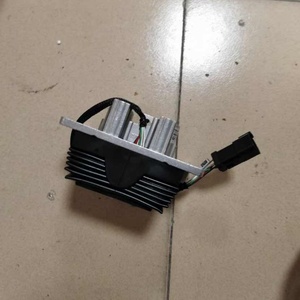 Engine E <b>Pedal</b> Valve for Excavator 561-7001 5617001 - Product Image 3