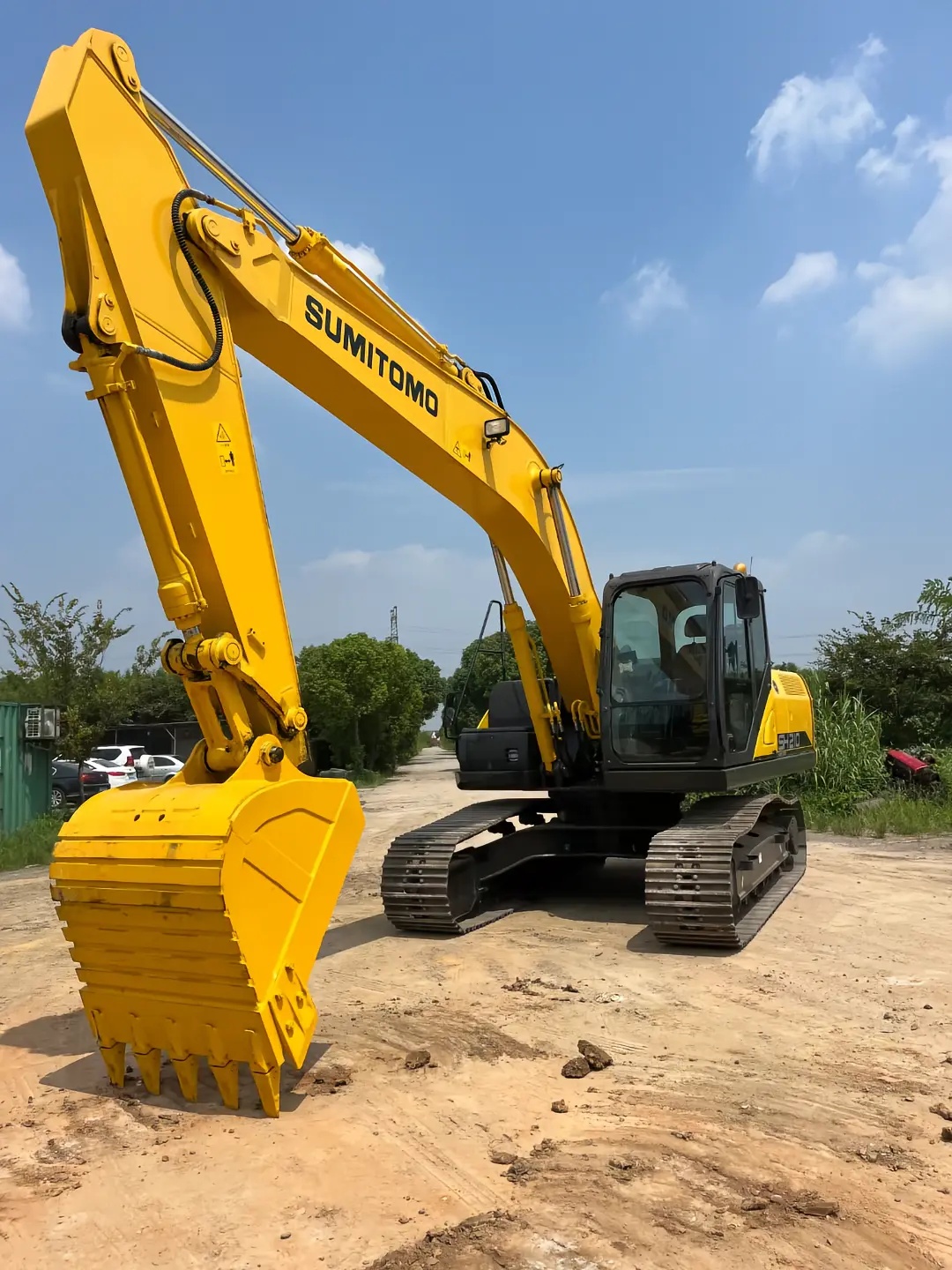 Sumitomo SH210 Ekskavatör - Orta Boy Paletli Satılık
