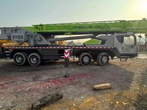High Lifting Capacity Zoomlion ZTC2200H 220Ton Heavy Duty Mobile Hydraulic Telescopic <b>Crane</b> - Product Image 2