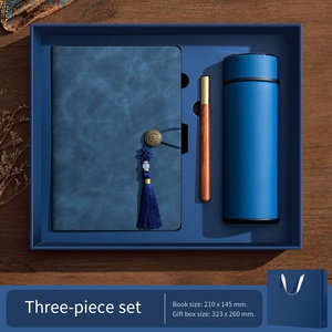 Set de Regalo de Cuaderno de Cuero PU de Lujo con Bolígrafo de Madera y Borla Decorativa Verde, Regalo Empresarial Premium con Logotipo Personalizado - Product Image 4