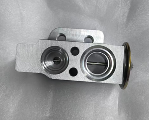 Vanne d'expansion 1K0820679 1KD820679 compatible avec VW Golf Mk6 Tiguan Mk1 Sagitar Audi Beetle Skoda SEAT Leon PQ35 2005-2018 Essence et <span class=keywords><strong>Diesel</strong></span> - Product Image 1