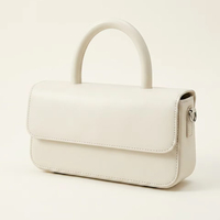 Sac à bandoulière en cuir de vachette, esthétique luxe discret, en cuir pleine fleur lisse, minimaliste, doux, entièrement personnalisable 2026 pour femme