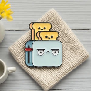 Broche amusante en forme de grille-pain, broche de dessin animé mignonne, broche créative de style Ins, épingle adorable et unique, design créatif - Product Image 6