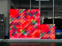 Toile LED UHD à couleurs vives pour intérieur, pas de pixel visible (P1.25mm), idéale pour l'art mural numérique en magasin et en métro, luminosité 800 nits, garantie 3 ans