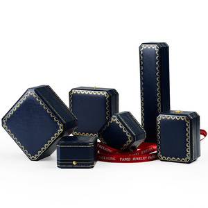 FANXI Wholesale Custom Color Plastic Velvet PU Leather <b>LED</b> <b>Light</b> Ring Box Jewelry Set Packaging <b>Boxes</b> - Product Image 3